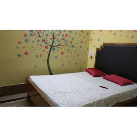 Roxy Inn,Cuttack Extérieur photo