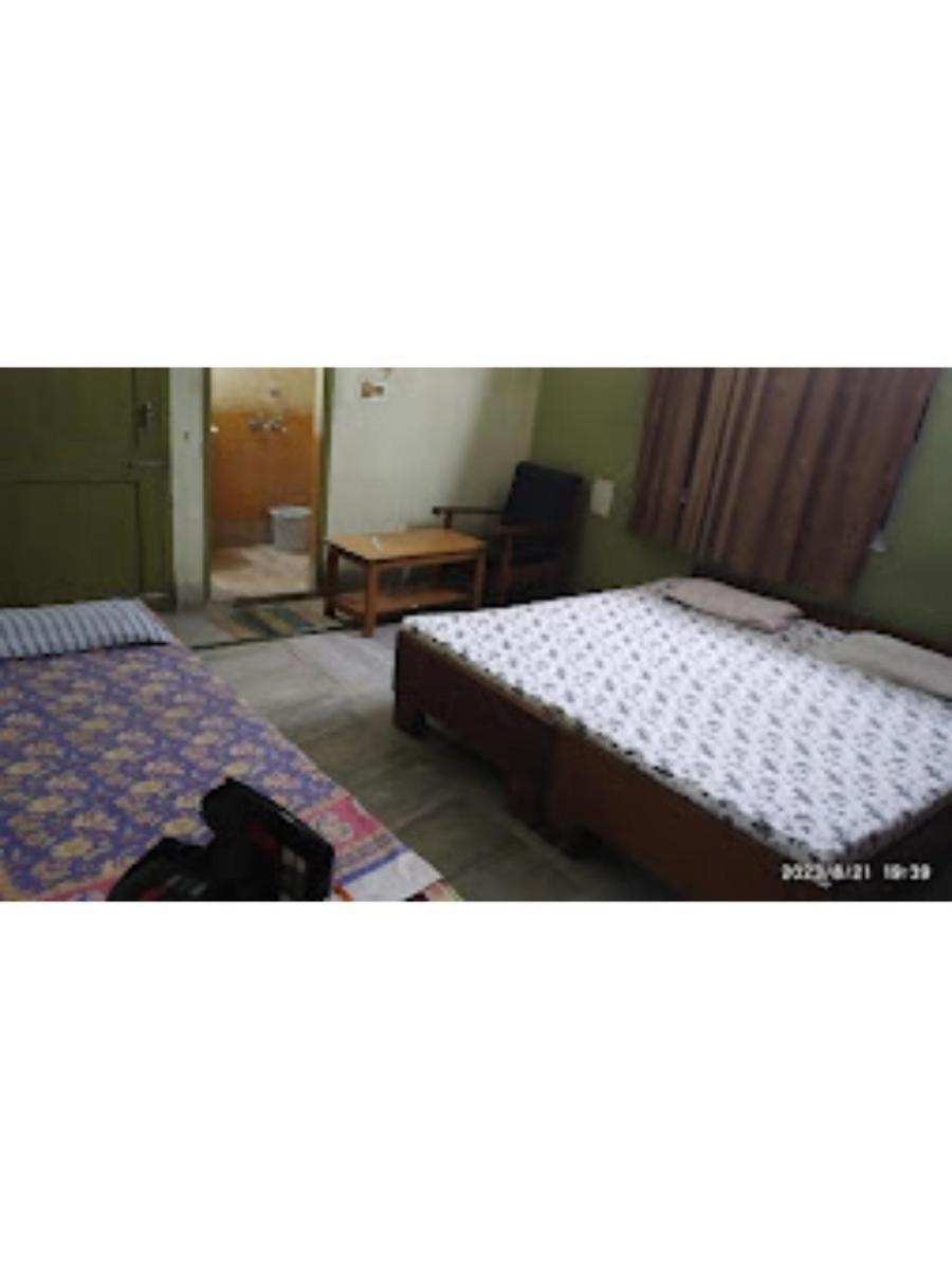 Roxy Inn,Cuttack Extérieur photo