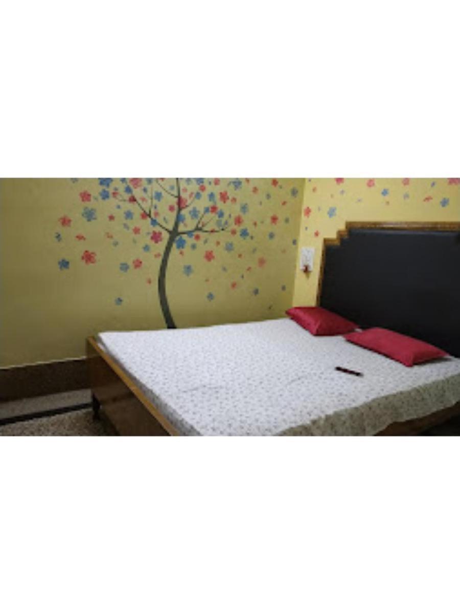 Roxy Inn,Cuttack Extérieur photo
